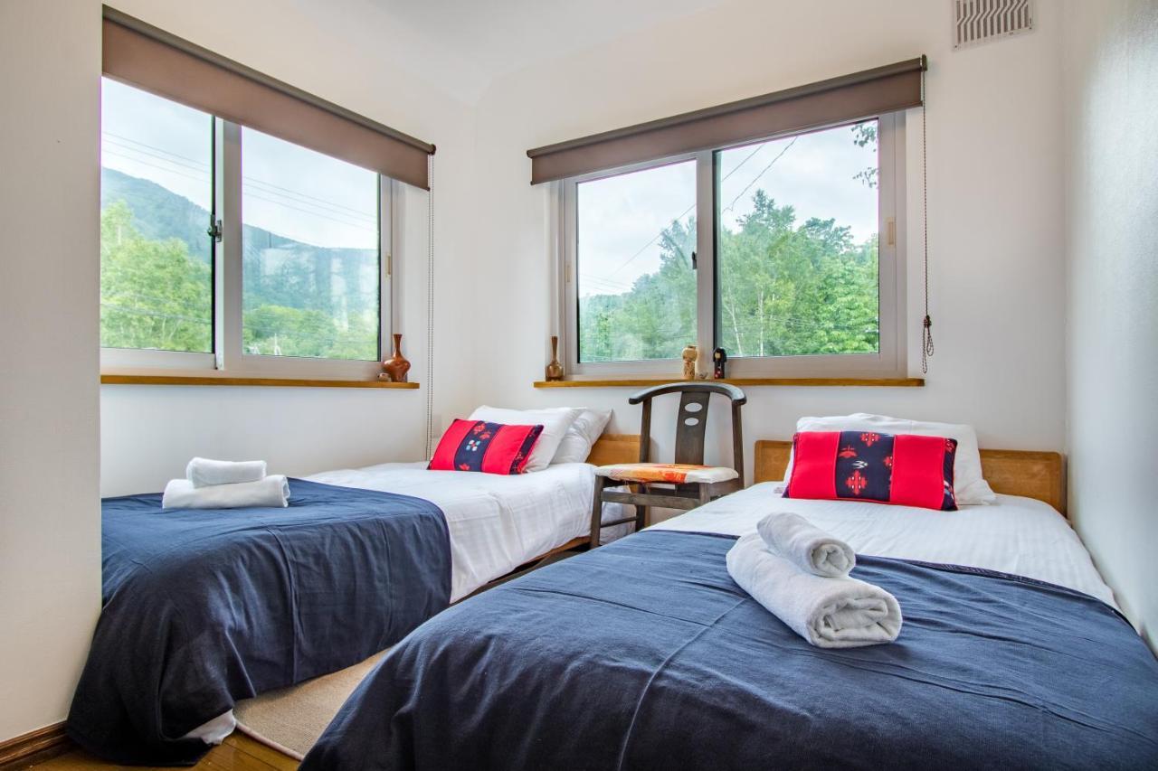Freeride Backpackers Lodge Niseko Zewnętrze zdjęcie