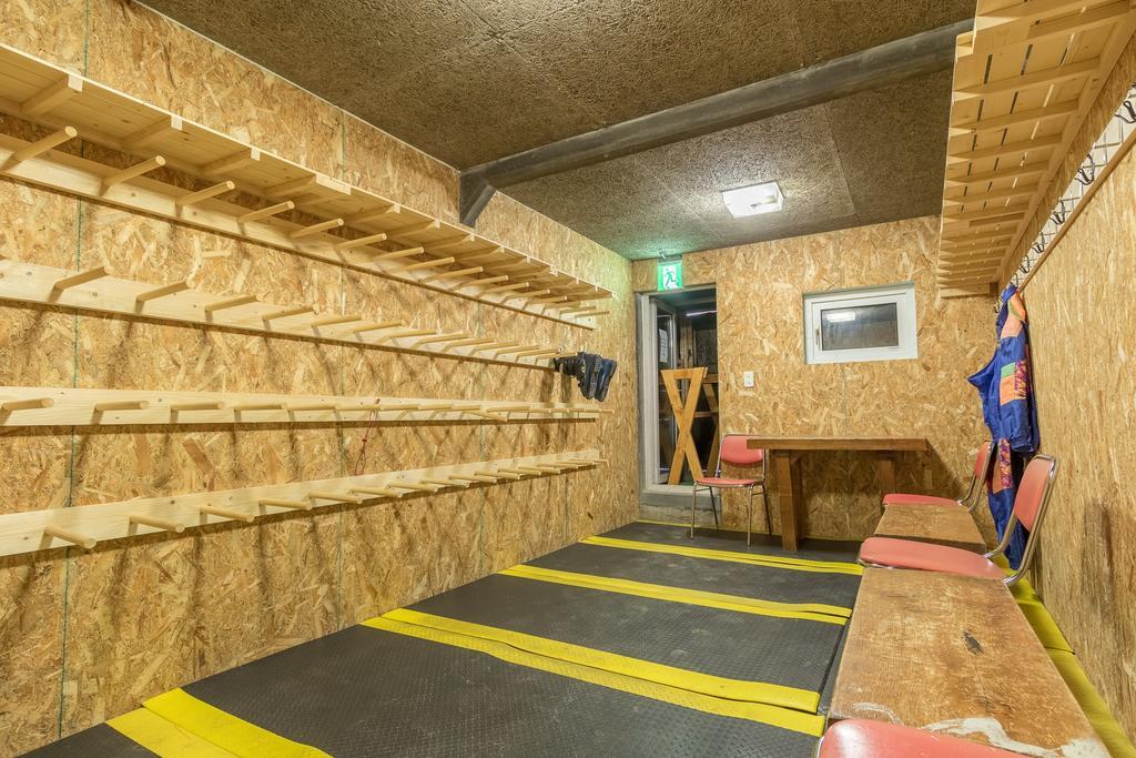 Freeride Backpackers Lodge Niseko Zewnętrze zdjęcie